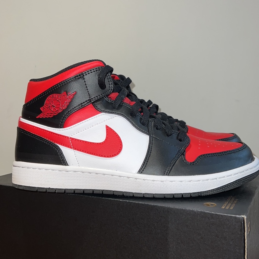 Mens Air Jordan 1 Mid